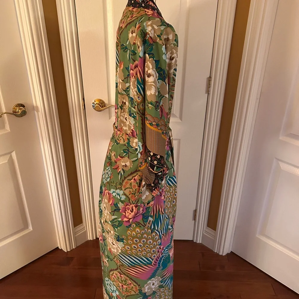 beautiful kimono, one size new - Picture 4 of 11